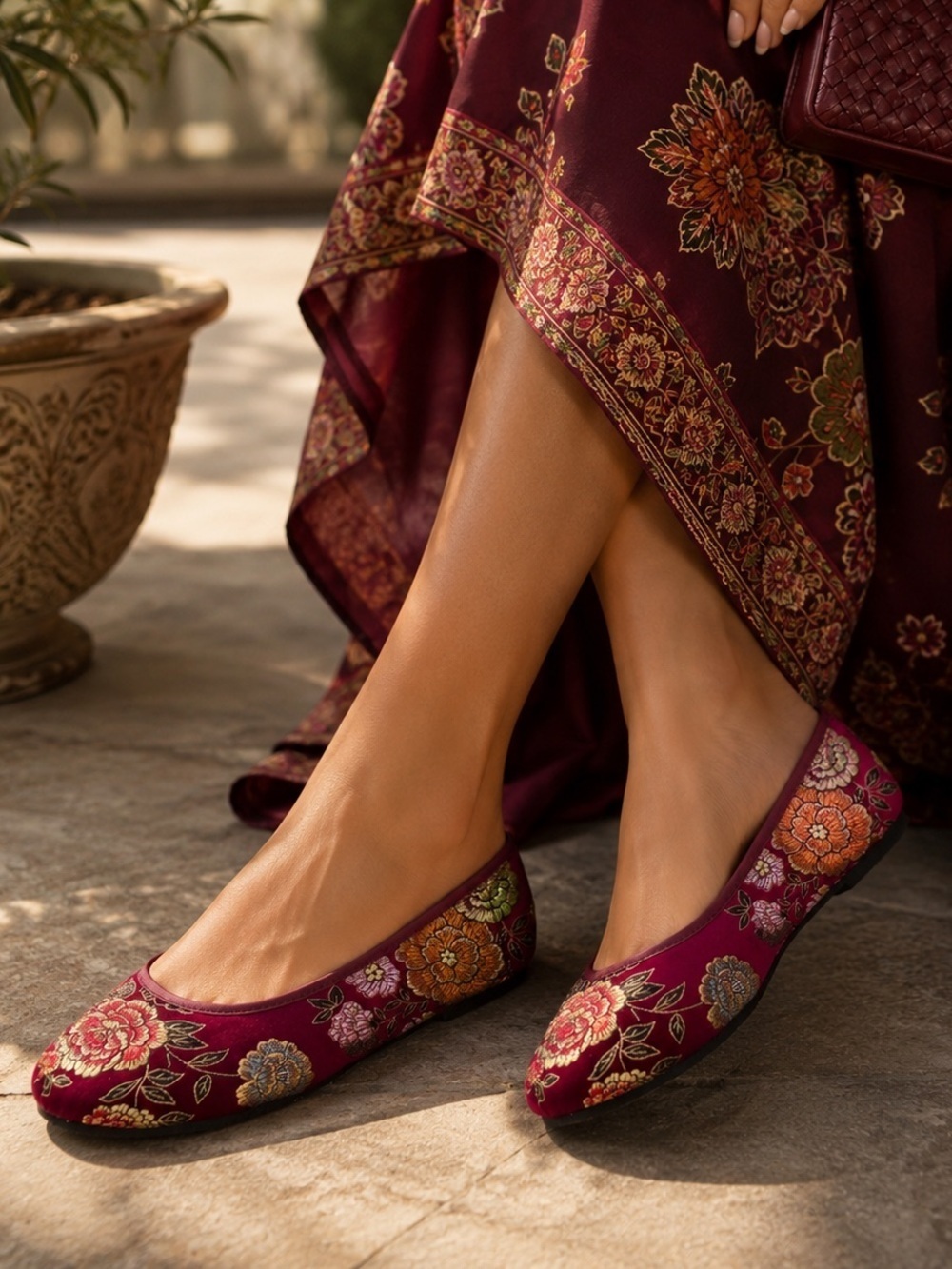 Embroidered Floral Ballet Flats Red Brocade Asian Inspired Slip-On Shoes 7.5